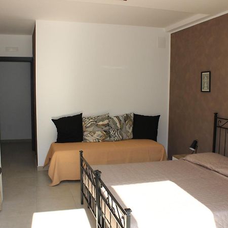 Poggiofranco Apartaments Бари Экстерьер фото
