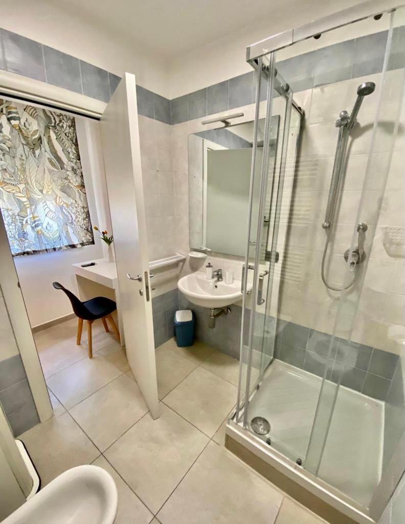 Poggiofranco Apartaments Бари Экстерьер фото