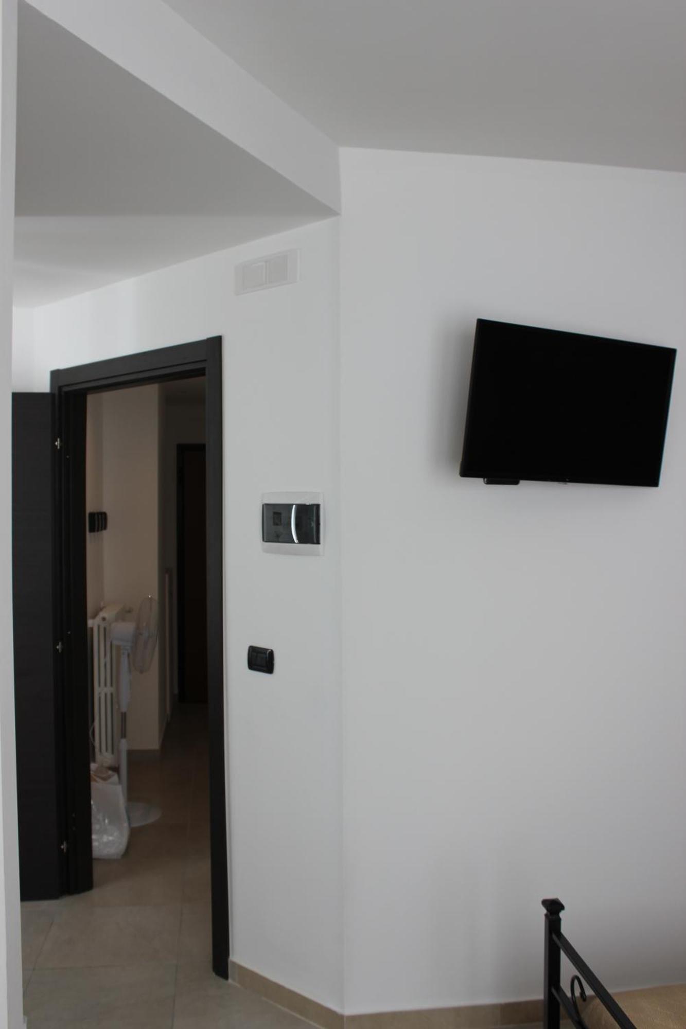 Poggiofranco Apartaments Бари Экстерьер фото
